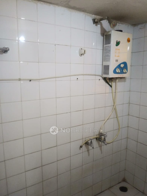 2 BHK Flat In Aman Park Society for Rent  In Kothrud