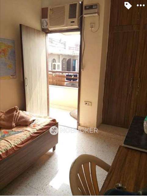 PG for Boys in Ranjeet Nagar