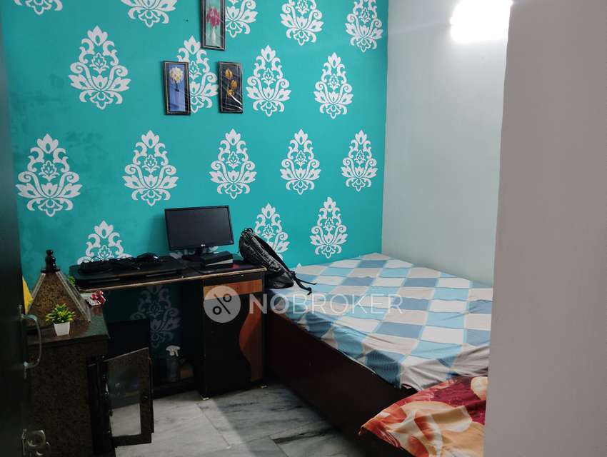 2 BHK Flat In Apartment For Sale  In Shahdara