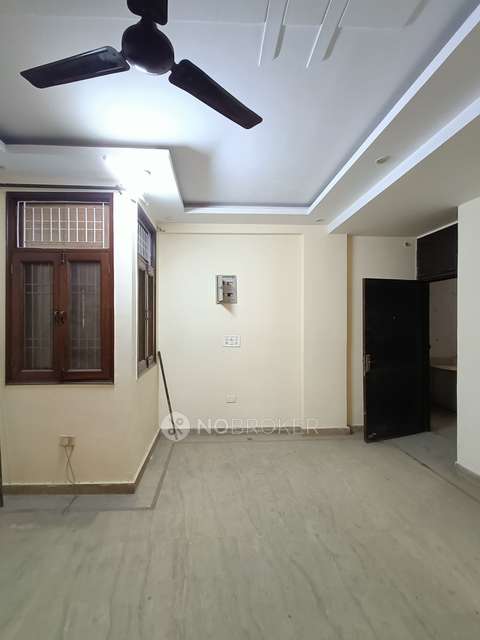 3 BHK Flat In Bharti Apartments For Sale  In Sector 19b