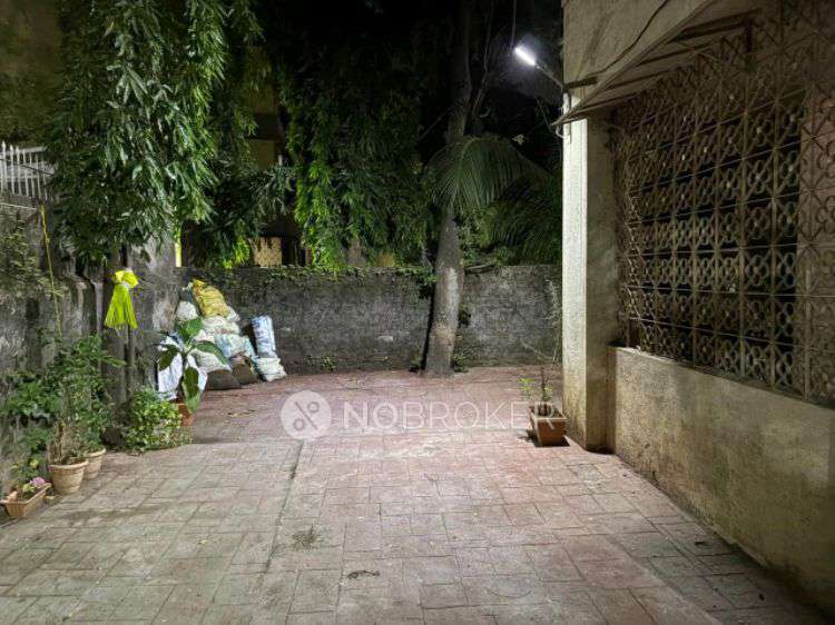 1 RK Flat In Sabir Villa for Rent  In Malad East