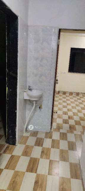 2 BHK Flat In Sainik  Residency, Ganesh Park for Rent  In Lane No1 Ganesh Park,near Wishdom Cricket Academy