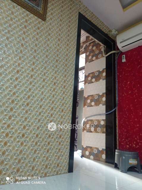 1 BHK Flat In Thakre Building  For Sale  In Rabodi