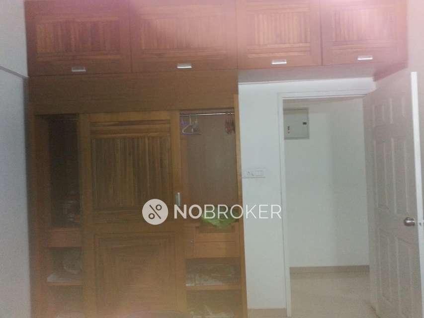 Single Room for Female In 2 BHK  In Costa Rica In Wakad