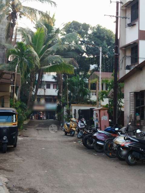 2 BHK Flat In Kasturi Gram Society For Sale  In Dombivali West