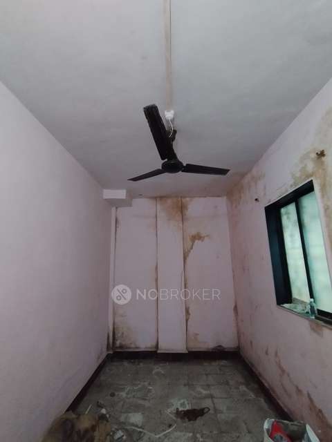 2 BHK Flat In Kasturi Gram Society For Sale  In Dombivali West