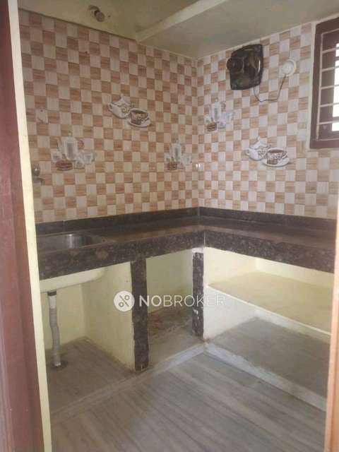 2 BHK Flat In D.s.m Homes Near Gosha Mahal for Rent  In Ghode Ki Khabar, Ber Ban Bagh, Mangal Hat East