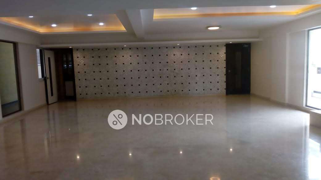 3 BHK Flat In President Leon For Sale  In Yelahanka