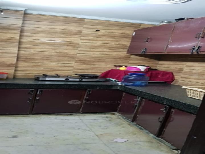 standalone building Hari Nagar Ashram Rent WITHOUT BROKERAGE