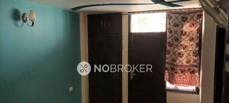 4 BHK Flat In Shri Balaji Residency for Rent  In Indrapuram