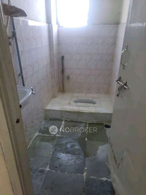 1 RK Flat In Lord Residency Building  for Rent  In Wanowrie