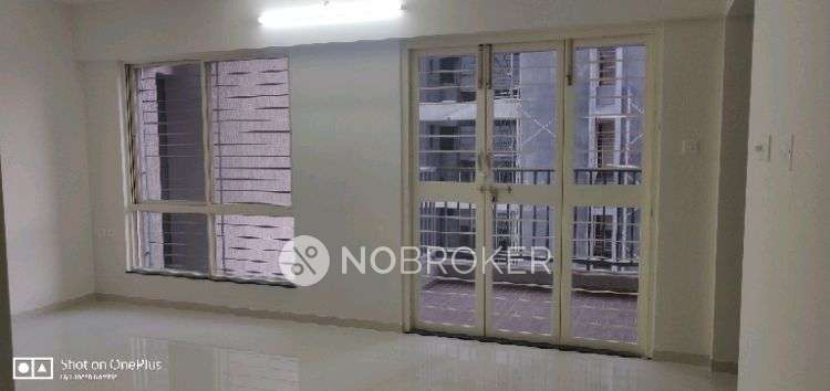 2 BHK Flat In Splendid Courtyard for Rent  In Lohegaon