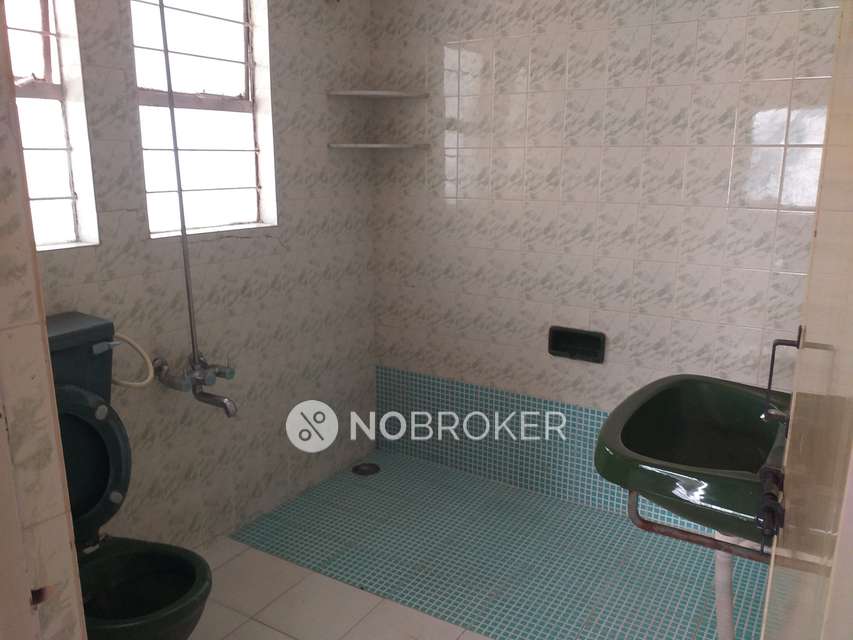 2 BHK Flat In Akhila Apartment for Rent  In Karve Nagar