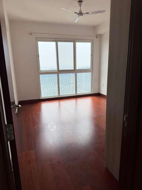 3 BHK Flat In Zenith Residences - Karle Town Centre for Rent  In 100 Feet Kempapura Main Road Adjacent To Nagavara Lake