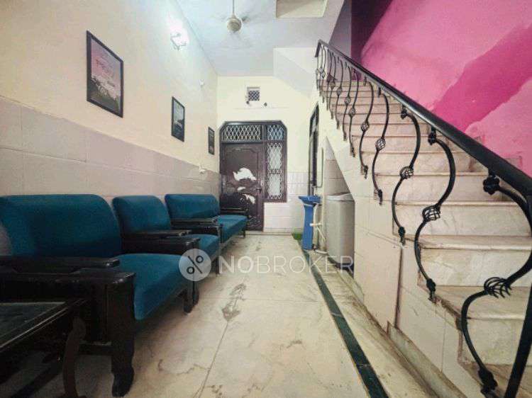 PG for Boys in New Ashok Nagar