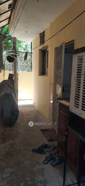 2 BHK Flat In Dda Flat For Sale  In Palam