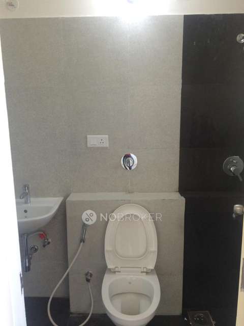 3 BHK Flat In Pacifica Aurum Happiness Towers, Padur For Sale  In Padur