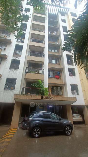 3 BHK Flat In Vasant Oscar Chs For Sale  In Mulund West