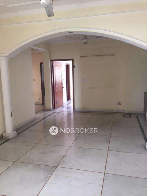 4 BHK Flat In Mahavir Apartments Cghs Ltd For Sale  In Dwarka, Delhi