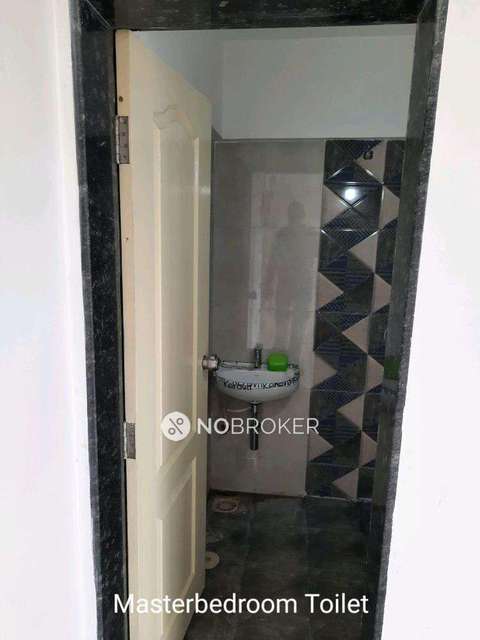 2 BHK Flat In Sr Anand Residency for Rent  In Dhanori