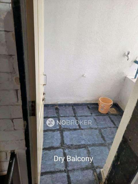 2 BHK Flat In Sr Anand Residency for Rent  In Dhanori