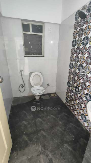 2 BHK Flat In Sr Anand Residency for Rent  In Dhanori