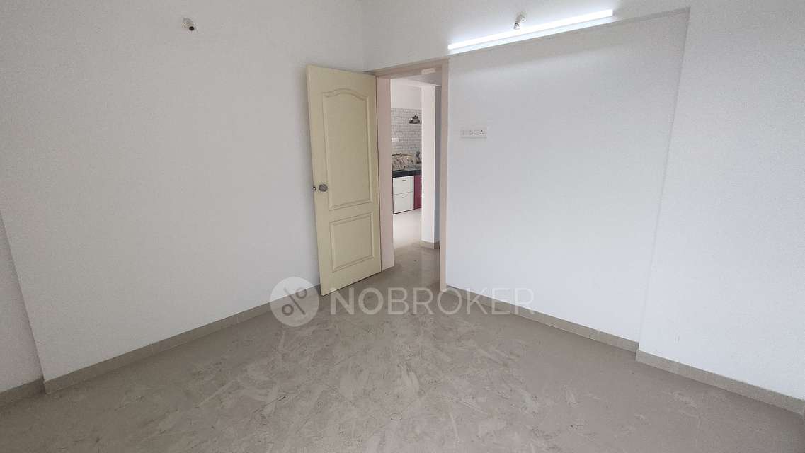 2 BHK Flat In Sr Anand Residency for Rent  In Dhanori