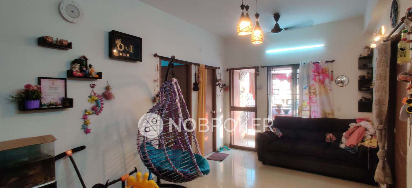 2 BHK Flat In Srivari Homes For Sale  In Pallikaranai