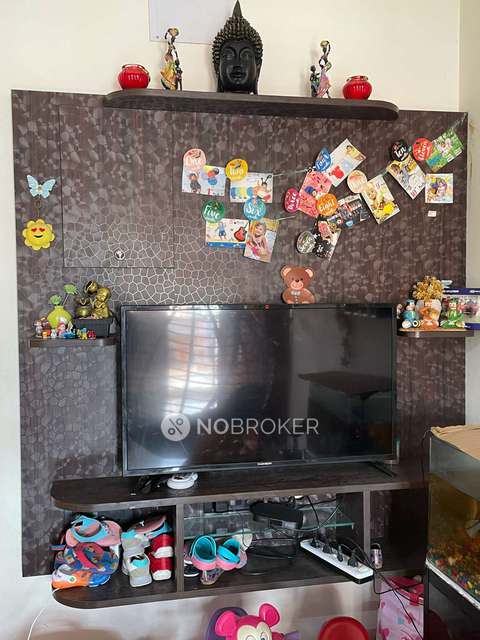 2 BHK Flat In Srivari Homes For Sale  In Pallikaranai