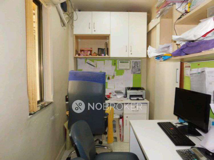 2 BHK Flat In Gaurav Gunjan Chs For Sale  In Kandivali West