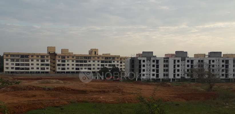 2 BHK Flat In Commanders Glory Apartment for Rent  In Varadharaja Nagar