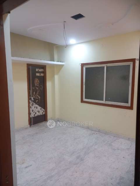 2 BHK Flat In Standalone Building   For Sale  In Vijaya Nagar Colony