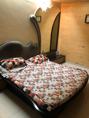 2 BHK Flat In Blue Diamond  For Sale  In Malad West