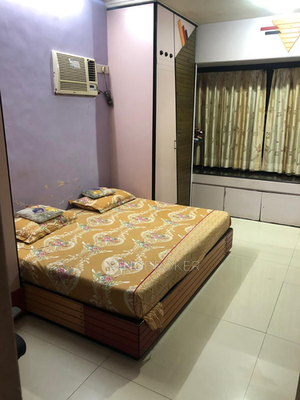 2 BHK Flat In Blue Diamond  For Sale  In Malad West