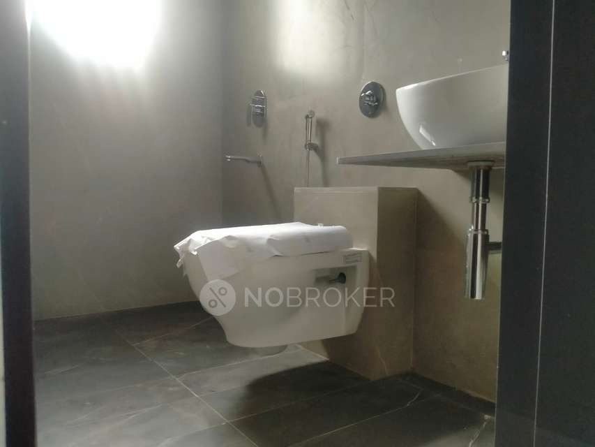 4+ BHK Flat In Gulmohar Apartment For Sale  In Baner