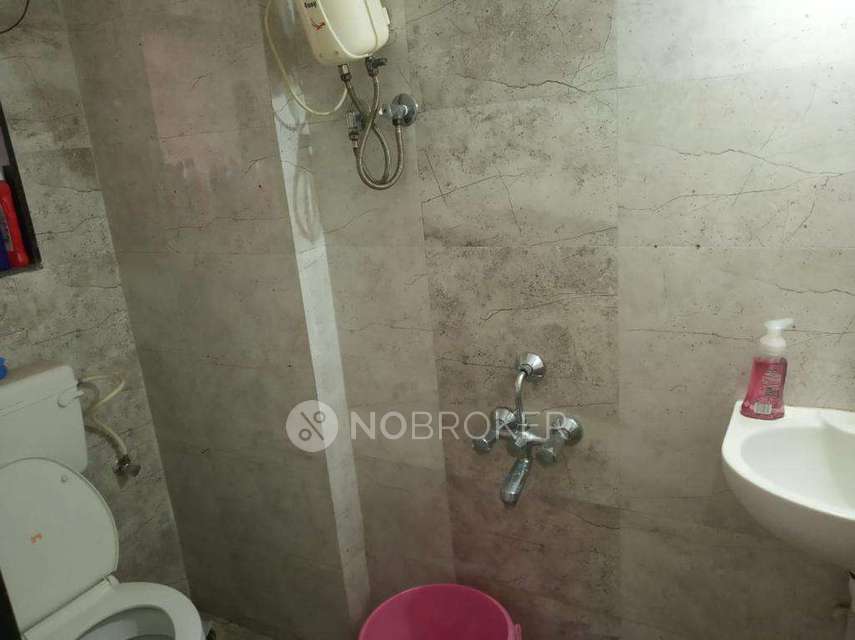 3 BHK Flat In Vrushali Villa For Sale  In Chembur