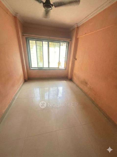 Shared Room for Male In 1 RK  In Thane