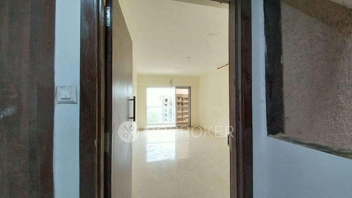 2 BHK Flat In Satra Harmony For Sale  In Chembur East