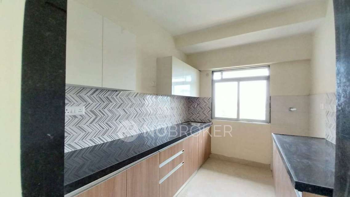 2 BHK Flat In Satra Harmony For Sale  In Chembur East