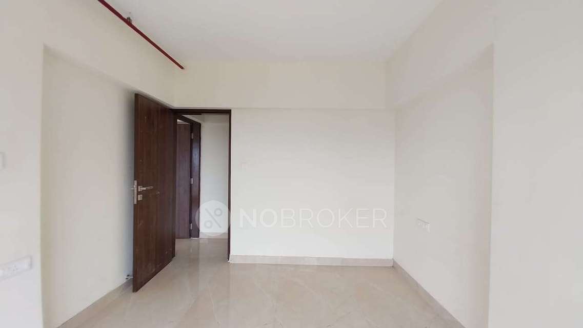 2 BHK Flat In Satra Harmony For Sale  In Chembur East