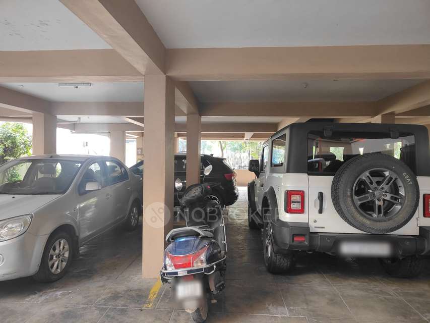 4 BHK Flat In Keerthi Krishna Residency For Sale  In Shantinagar Park, Masab Tank