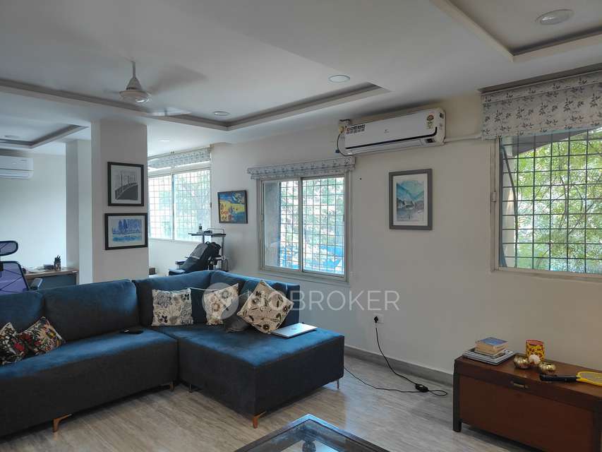4 BHK Flat In Keerthi Krishna Residency For Sale  In Shantinagar Park, Masab Tank