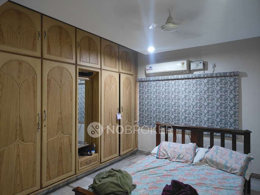 4 BHK Flat In Keerthi Krishna Residency For Sale  In Shantinagar Park, Masab Tank