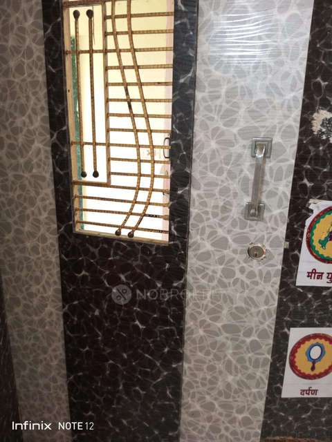 2 BHK Flat In Meet Co Operative Housing Society  For Sale  In Rajeev Nagar Society