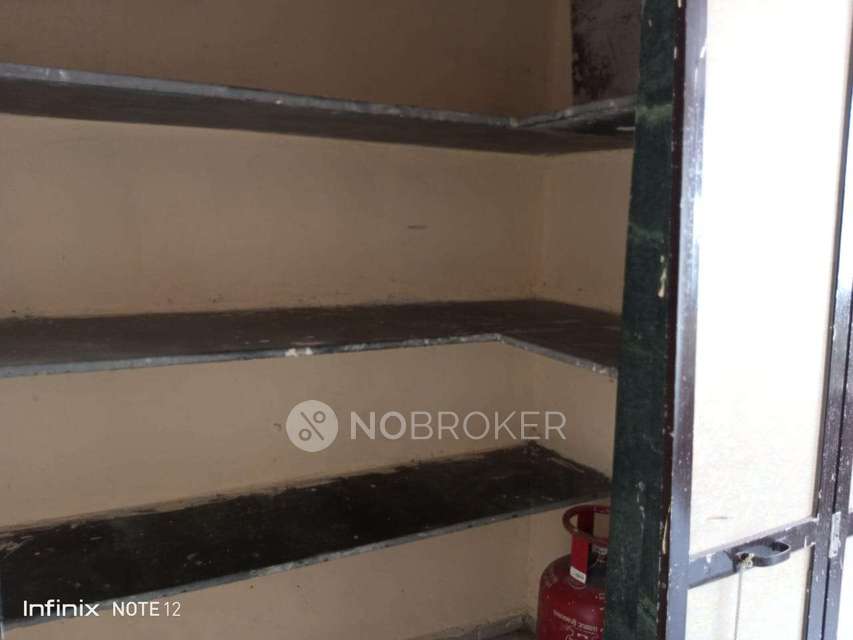 2 BHK Flat In Meet Co Operative Housing Society  For Sale  In Rajeev Nagar Society