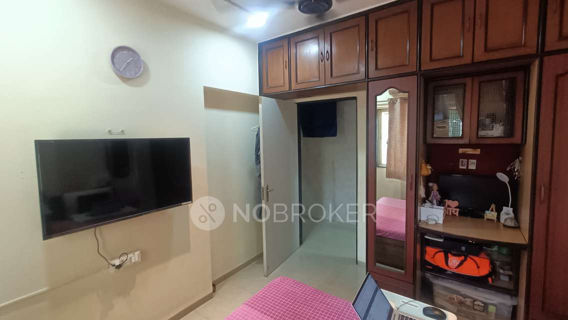 2 BHK Flat In Nirmal Life Style Complex Topaz For Sale  In Mulund West