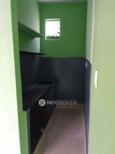 1 BHK Flat In Standalone Building   for Rent  In Hosakerehalli