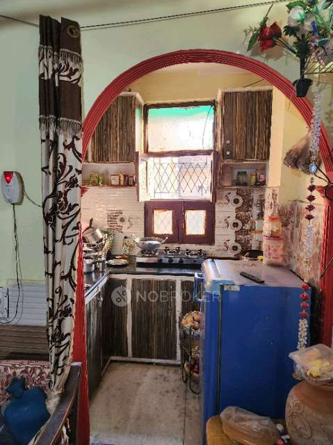 2 BHK House For Sale  In S-593c, Tyagi Flats, Shakarpur Khas Part 2, Block S 2, Upadhyay Block, Shakarpur, New Delhi, Delhi, 110092, India