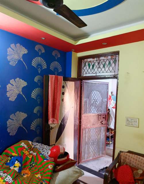 2 BHK House For Sale  In S-593c, Tyagi Flats, Shakarpur Khas Part 2, Block S 2, Upadhyay Block, Shakarpur, New Delhi, Delhi, 110092, India