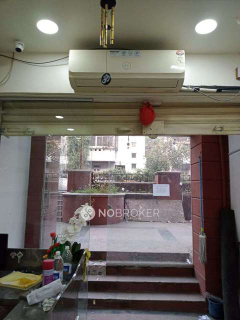 Shop in Shukrawar Peth, Pune for sale 